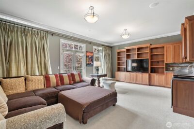 9820 NE 16th Street , Bellevue, WA 98004 - Photo 19