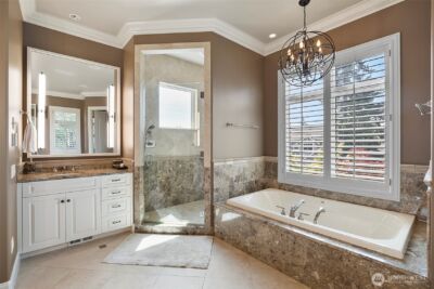 9820 NE 16th Street , Bellevue, WA 98004 - Photo 22