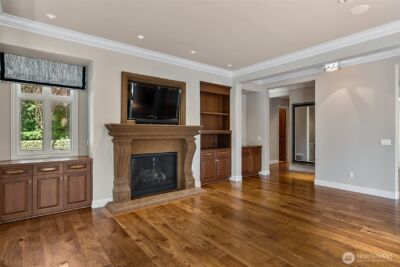 9820 NE 16th Street , Bellevue, WA 98004 - Photo 6