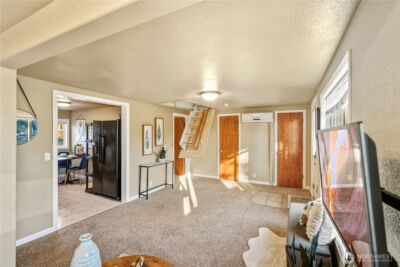 613 Hancock Street , Port Townsend, WA 98368 - Photo 2