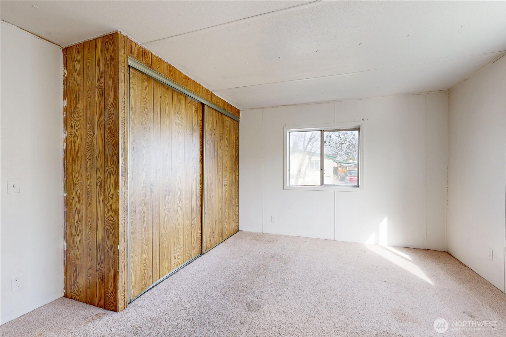 976 NE Dawson Avenue , College Place, WA 99324