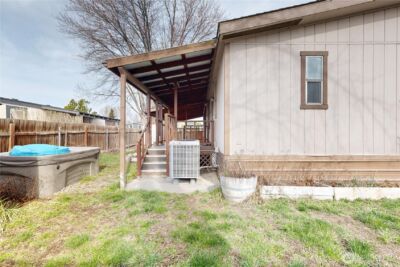 976 NE Dawson Avenue , College Place, WA 99324 - Photo 33