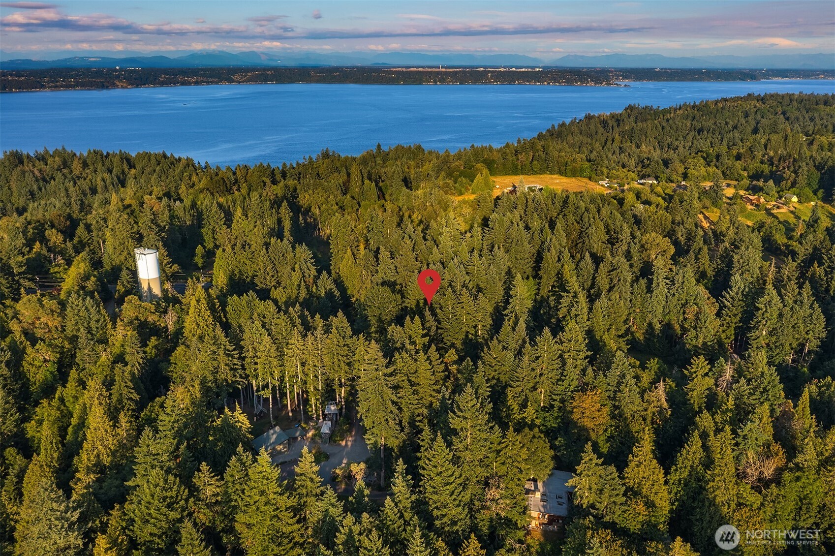 107 133rd Street SW, Vashon, WA 98070