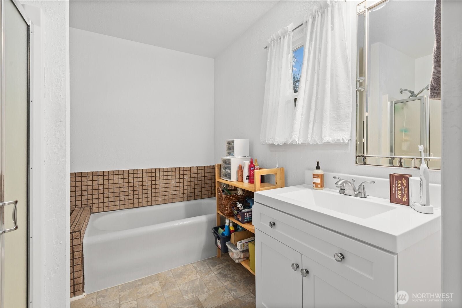 6302 Fleming Street , Everett, WA 98203