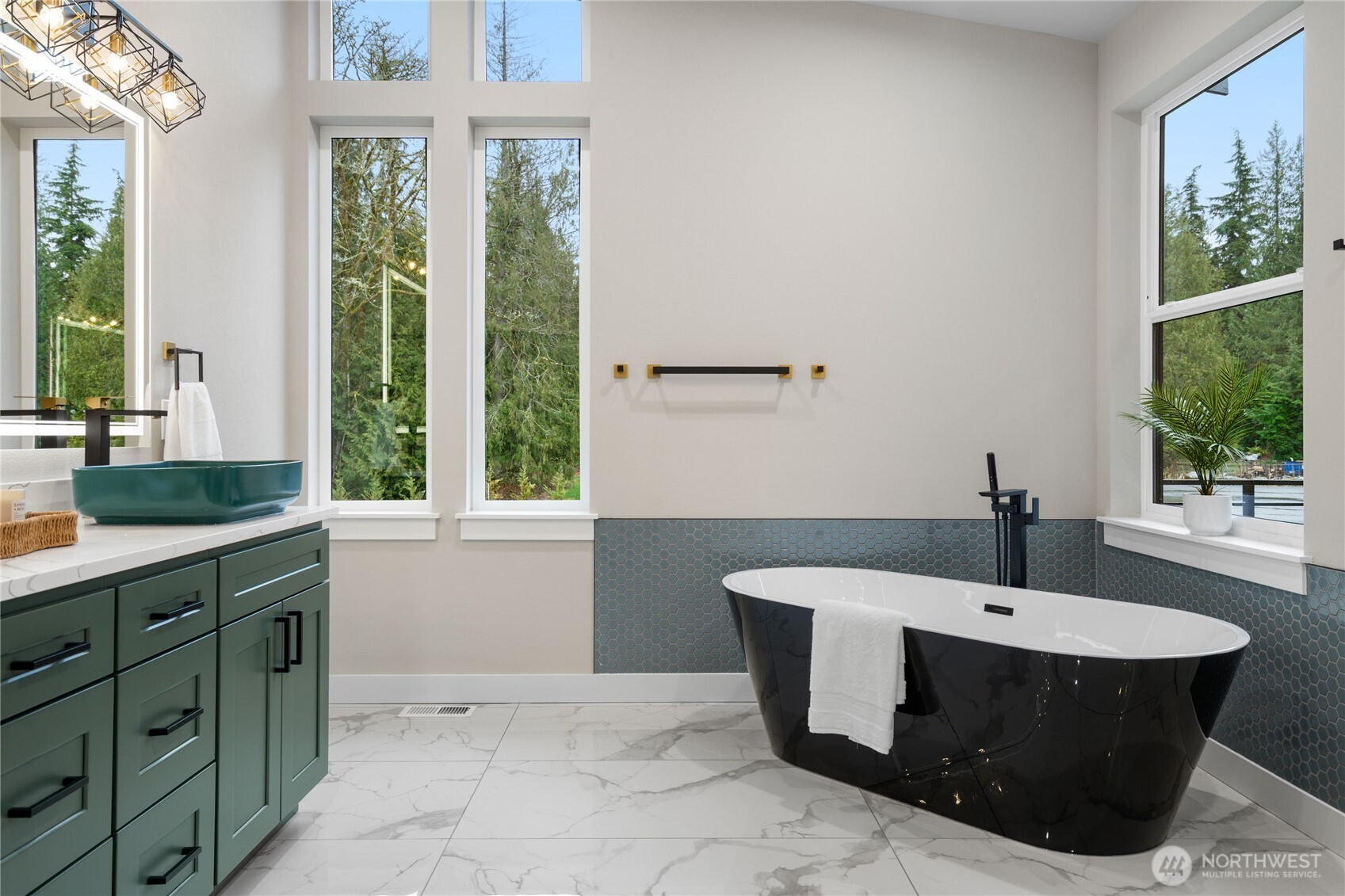 17317 22nd Street NE, Snohomish, WA 98290-4484