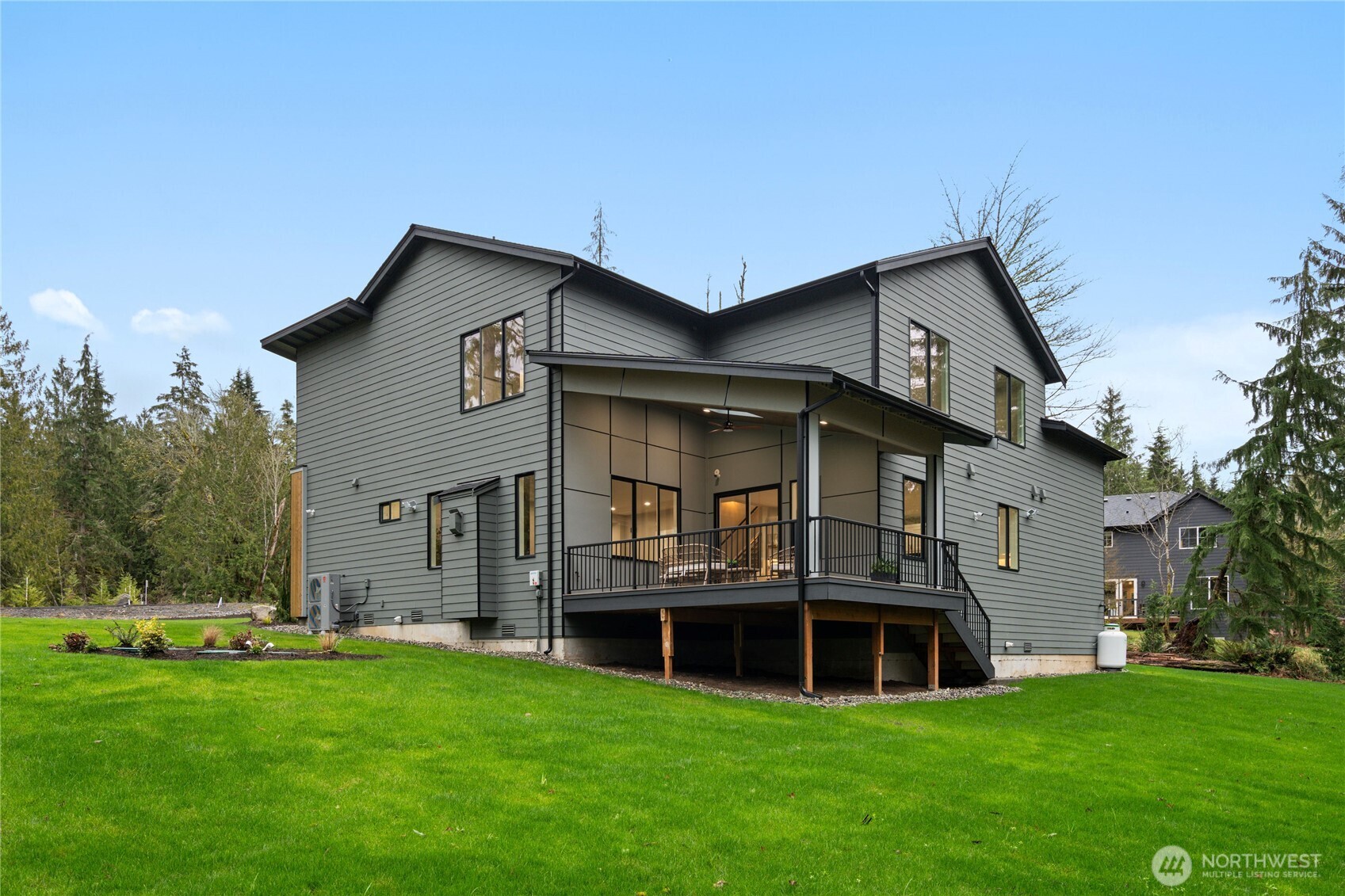 17317 22nd Street NE, Snohomish, WA 98290-4484