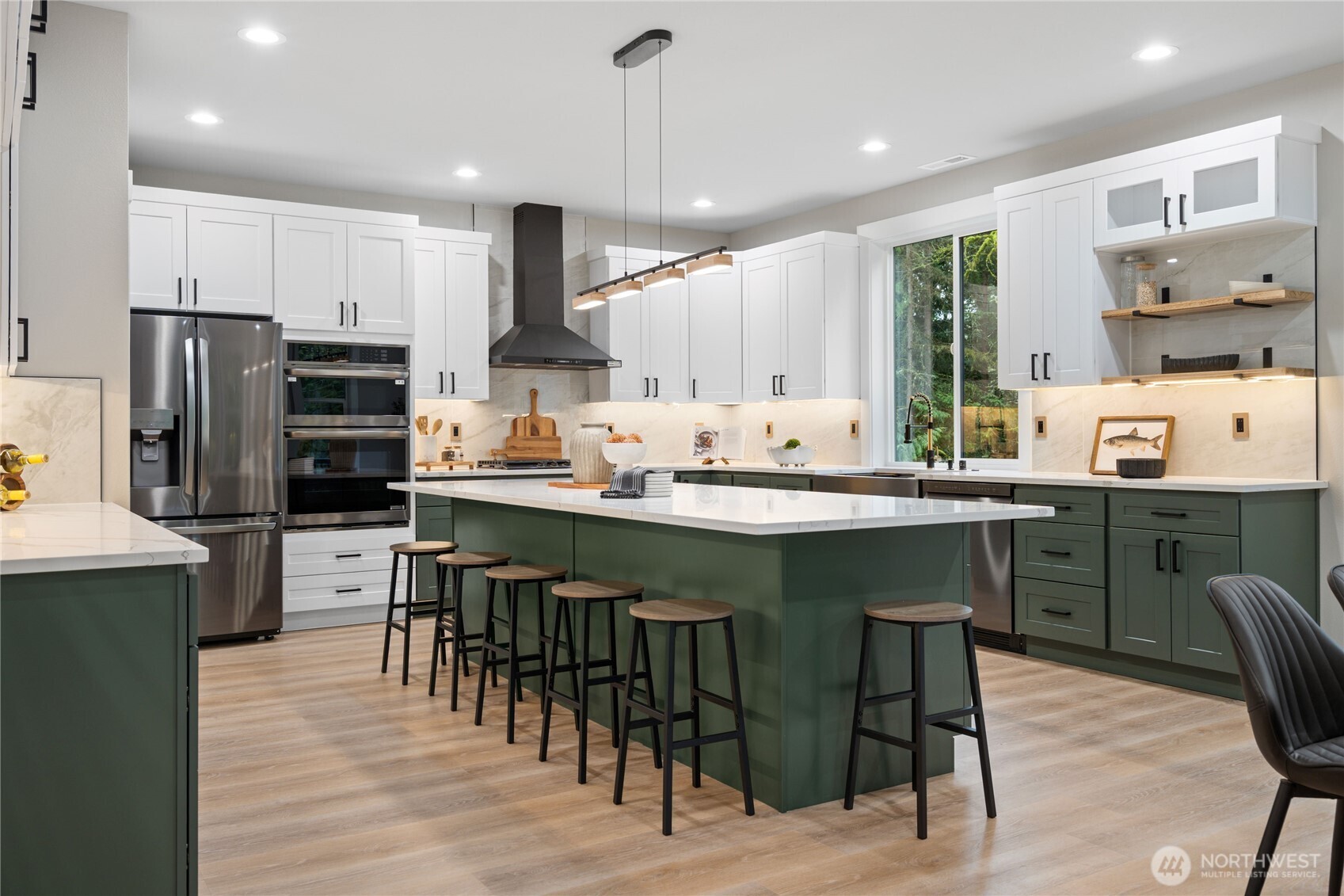 17317 22nd Street NE, Snohomish, WA 98290-4484