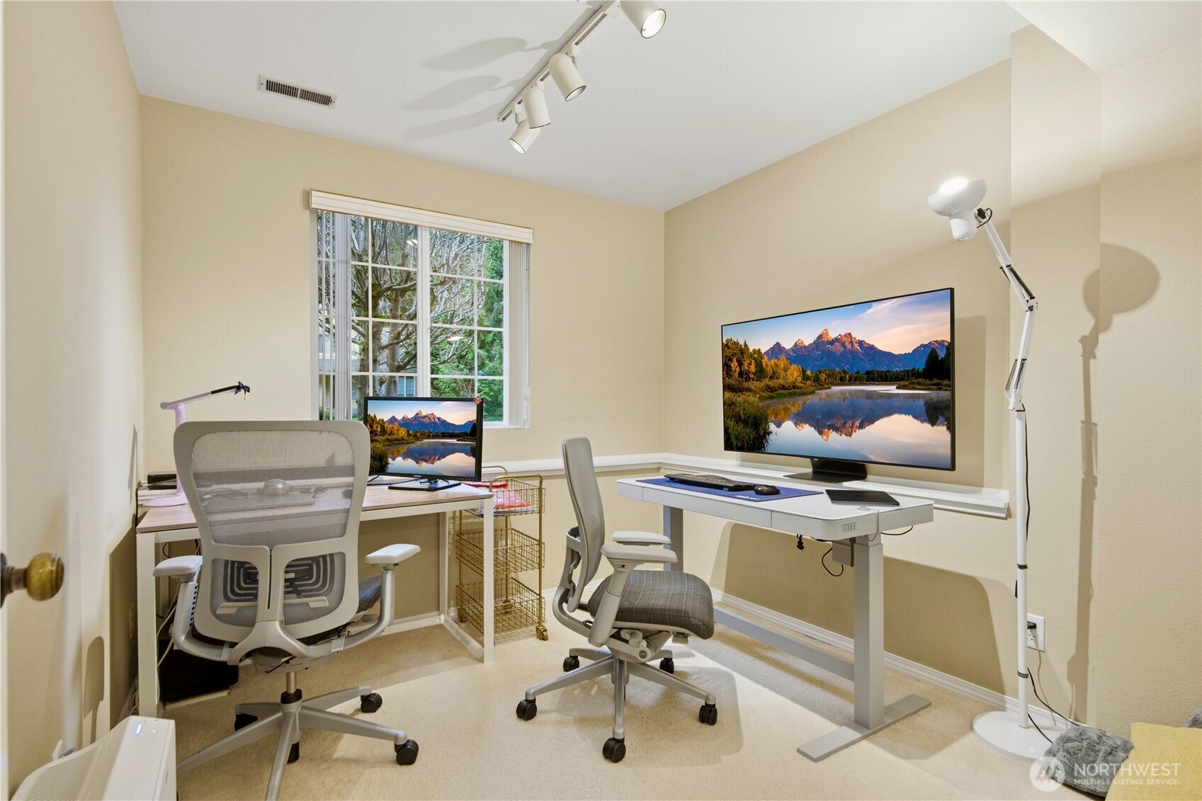 2803 233rd Place NE, Sammamish, WA 98074