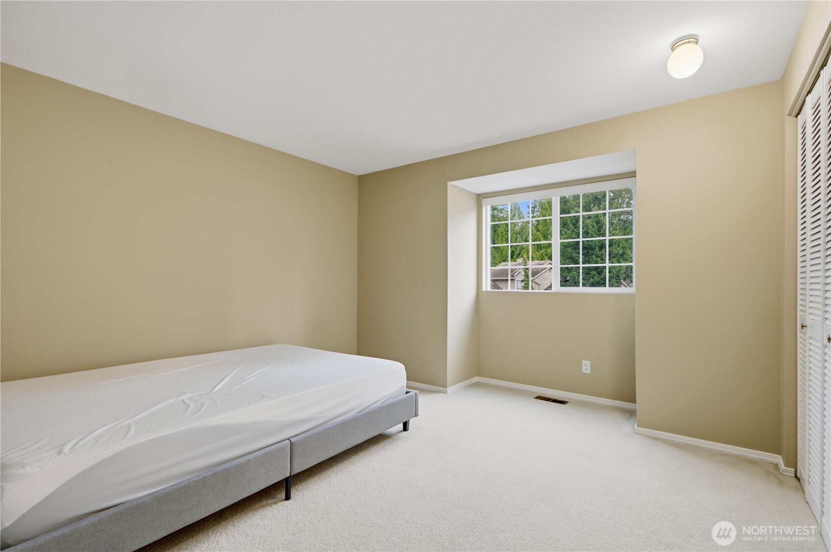 2803 233rd Place NE, Sammamish, WA 98074