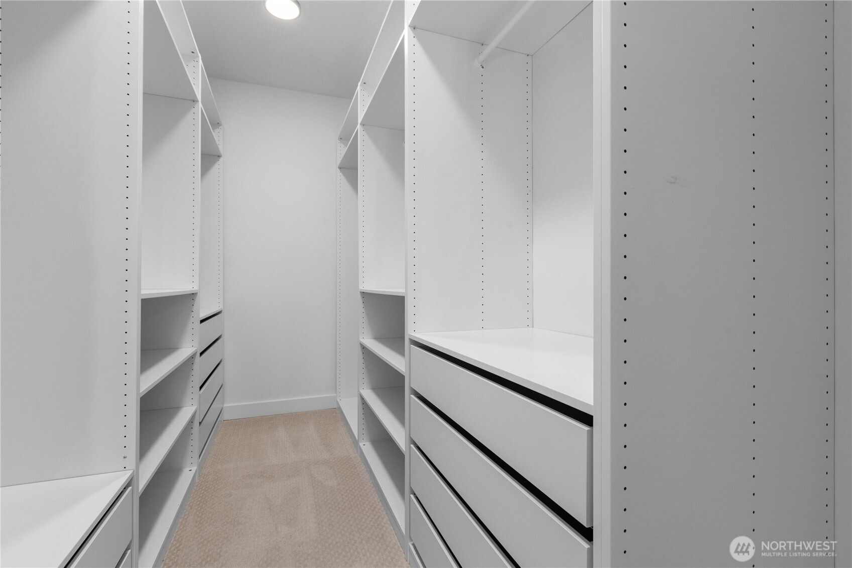 23103 NE 8th St #E1, Sammamish, WA 98074