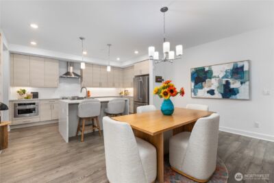 23103 NE 8th St #E1, Sammamish, WA 98074 - Photo 8