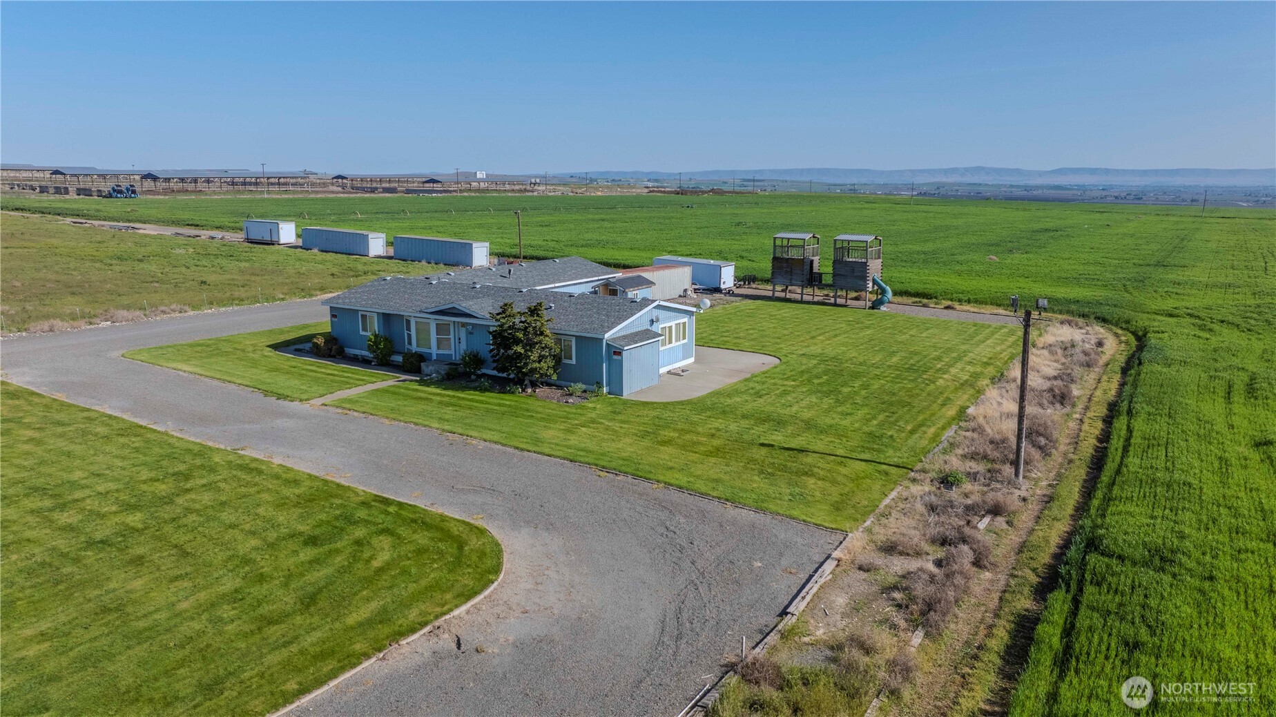 1400 Lewandowski Road , Sunnyside, WA 98944