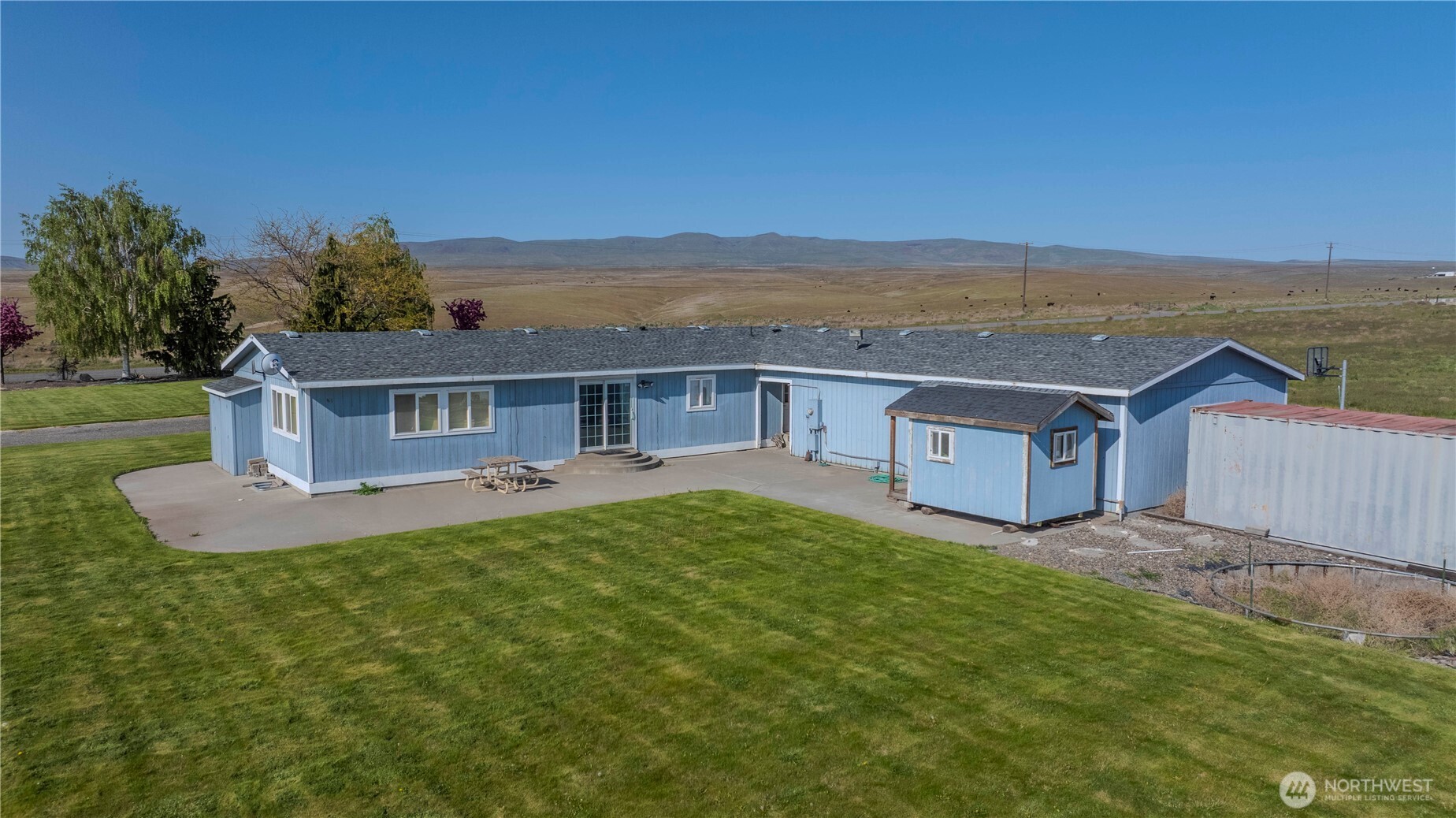 1400 Lewandowski Road , Sunnyside, WA 98944