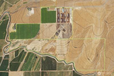 1400 Lewandowski Road , Sunnyside, WA 98944 - Photo 2