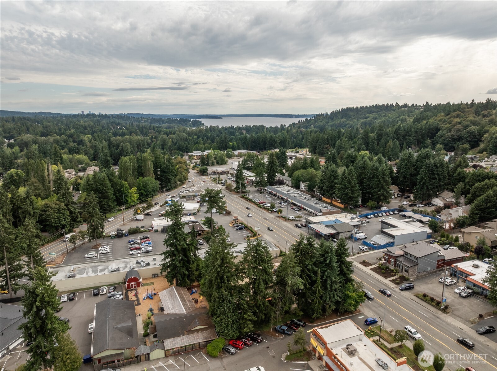 13604 100th Avenue NE, Kirkland, WA 98034