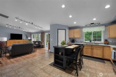 30 SE Mariner Lane , Shelton, WA 98584 - Photo 7