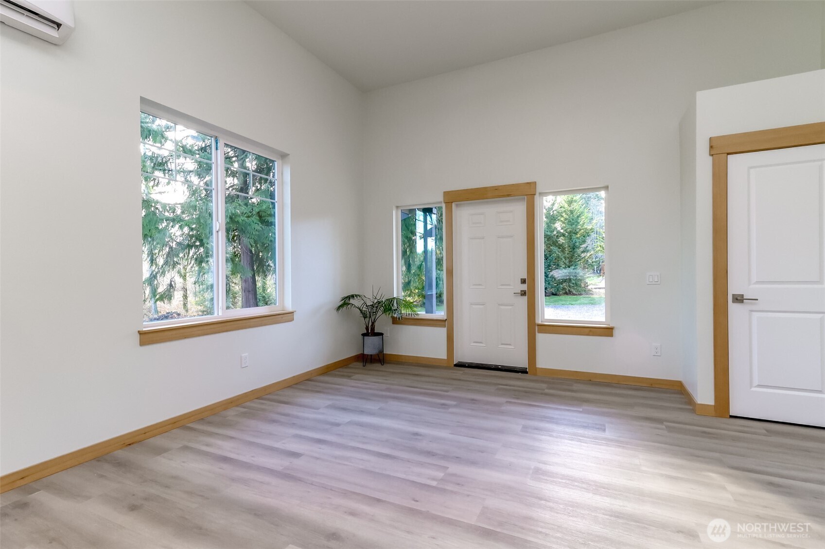 30904 37th Avenue E, Graham, WA 98338