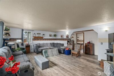 212 E Jefferson Street , Napavine, WA 98565 - Photo 2