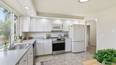 15667 SE Fairwood Boulevard , Renton, WA 98058 - Photo 11