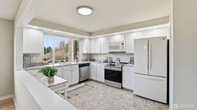 15667 SE Fairwood Boulevard , Renton, WA 98058 - Photo 10