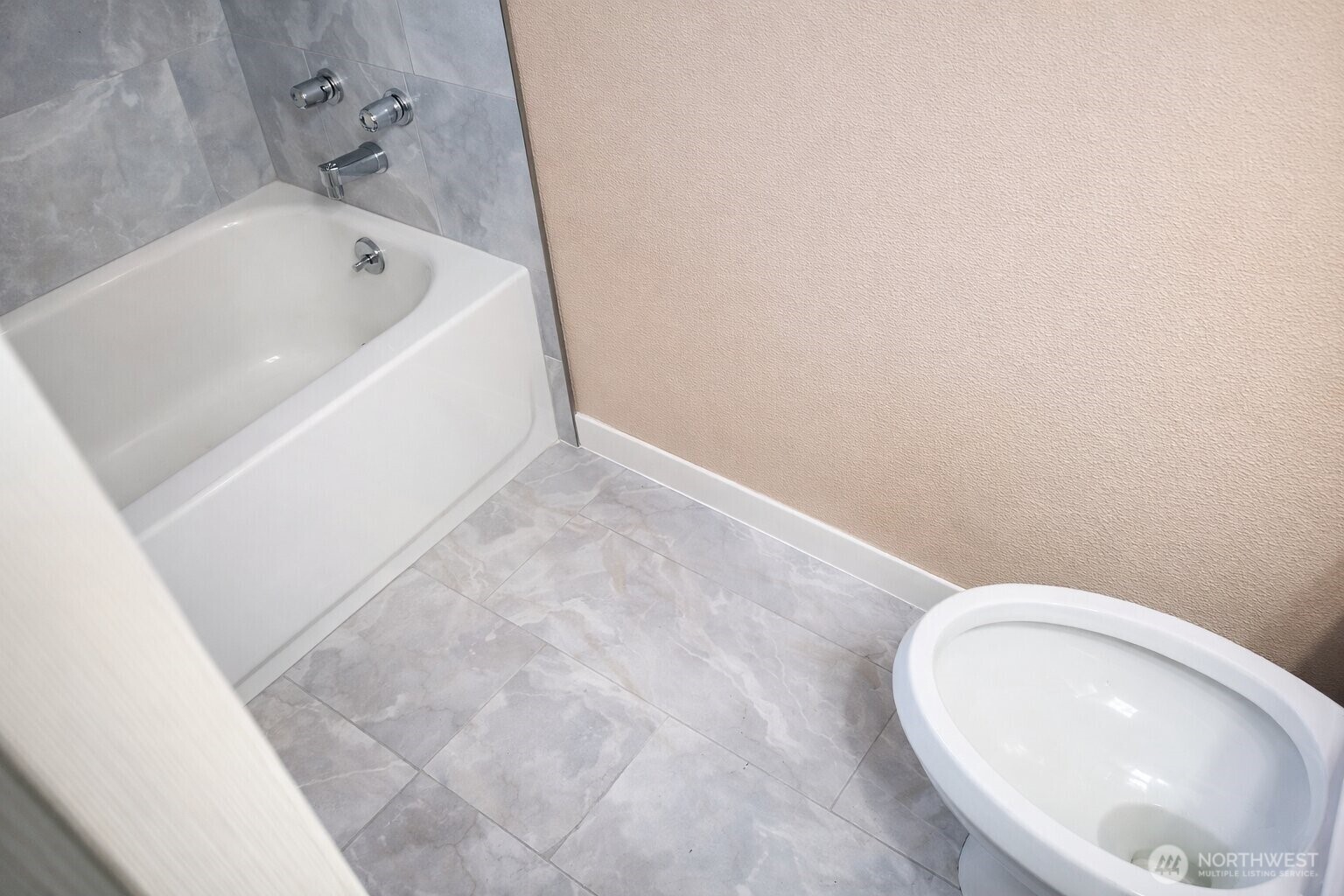 3006 S Tyler Street , Tacoma, WA 98409