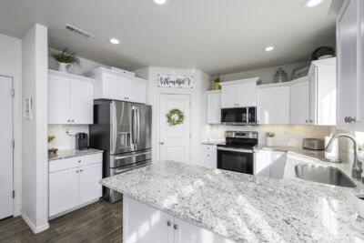 739 N Doumit Drive , Moses Lake, WA 98837 - Photo 14