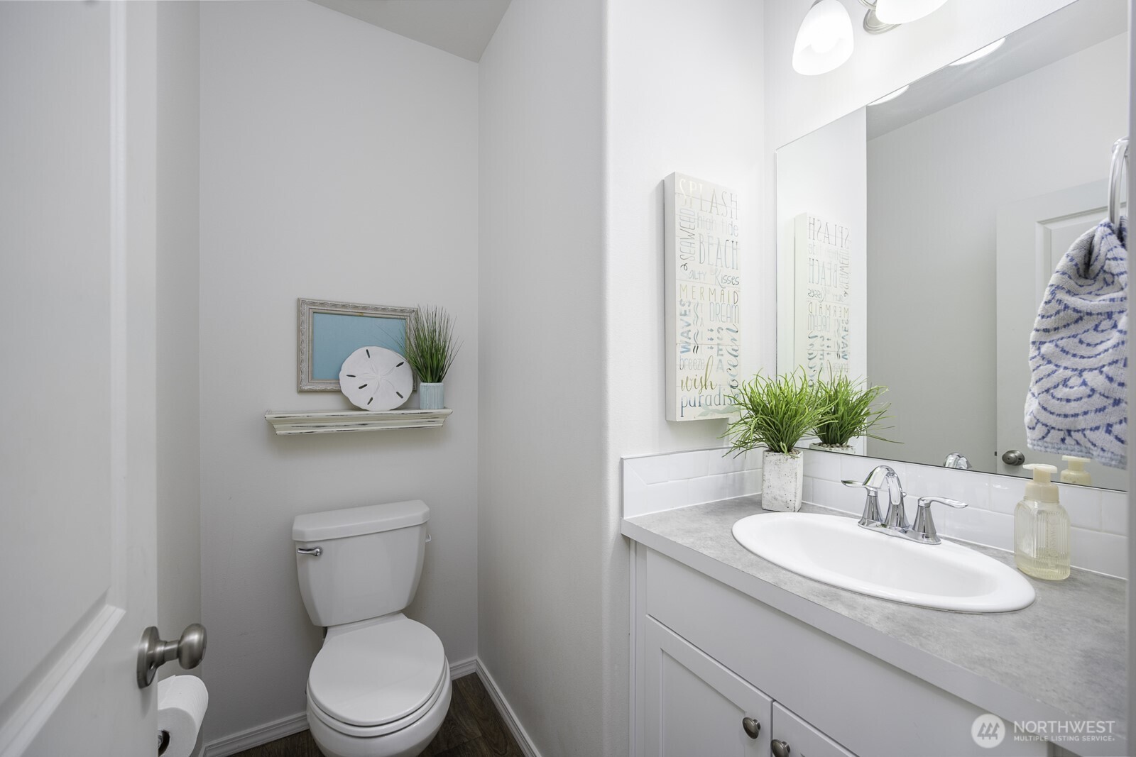 739 N Doumit Drive , Moses Lake, WA 98837