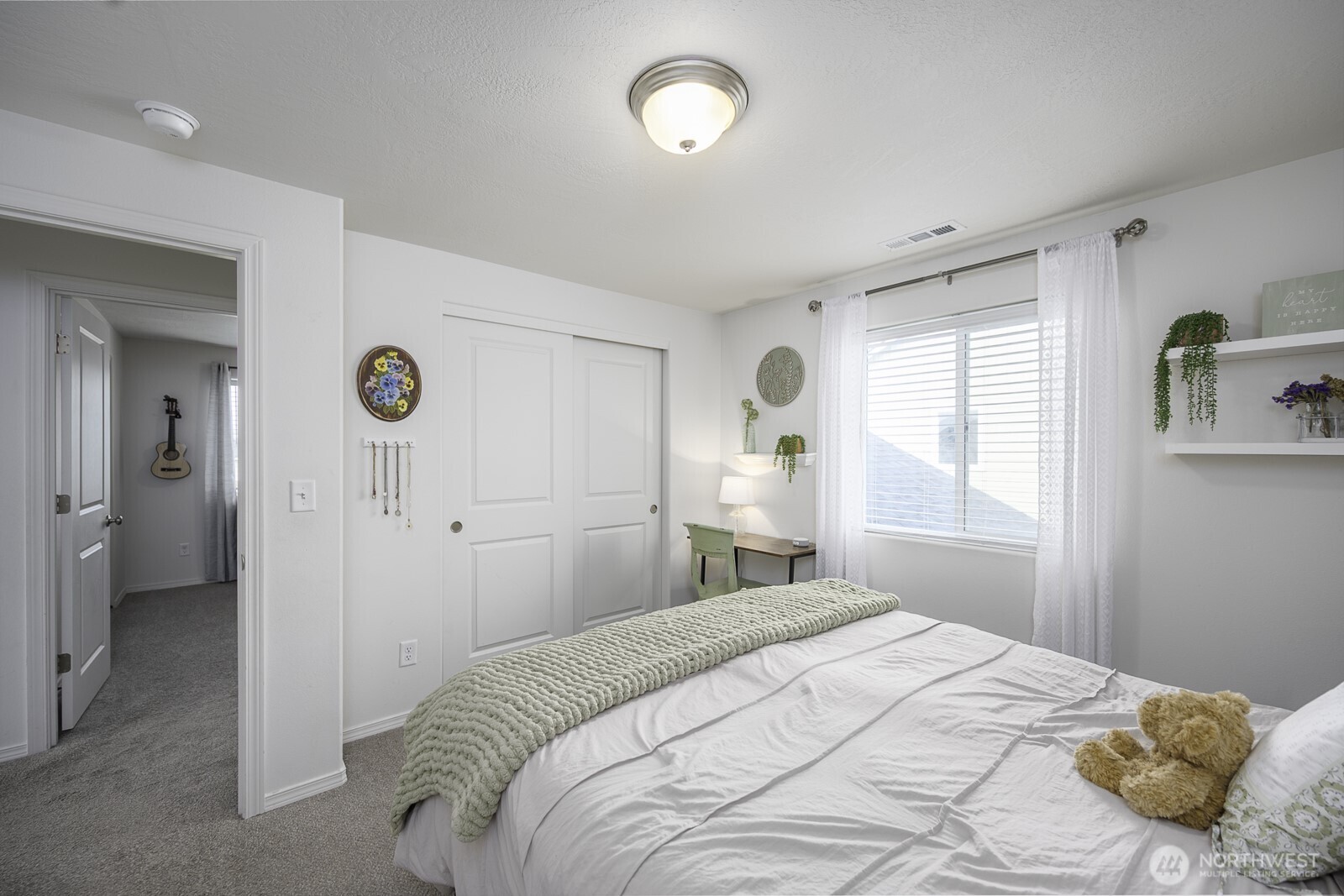 739 N Doumit Drive , Moses Lake, WA 98837