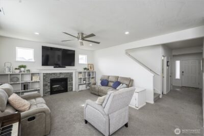 739 N Doumit Drive , Moses Lake, WA 98837 - Photo 9