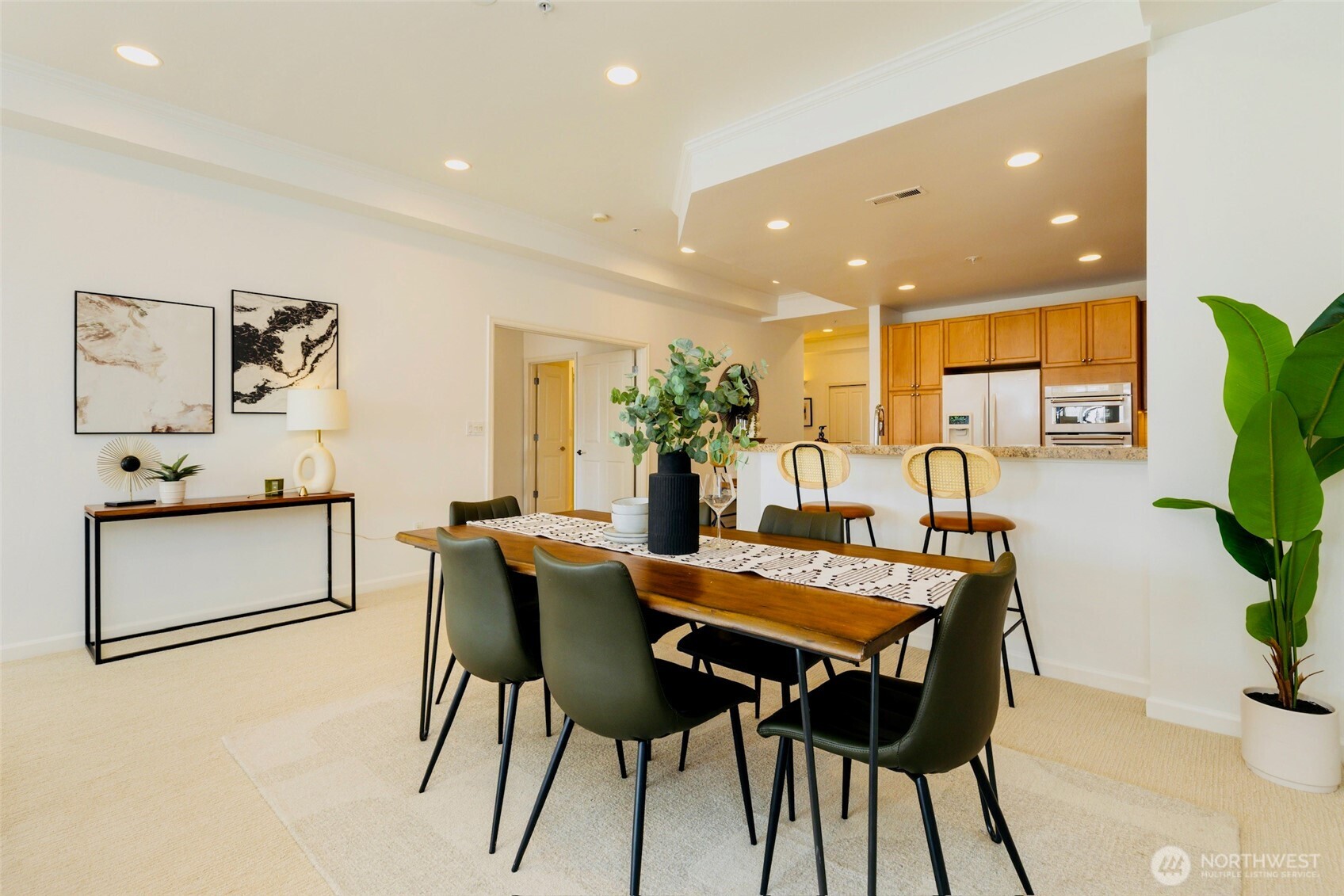 520 6th Avenue #4003, Kirkland, WA 98033