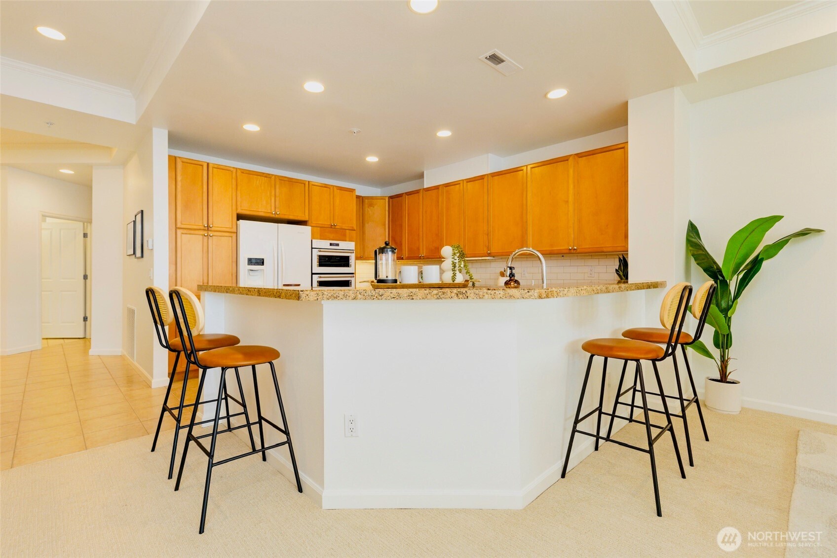 520 6th Avenue #4003, Kirkland, WA 98033