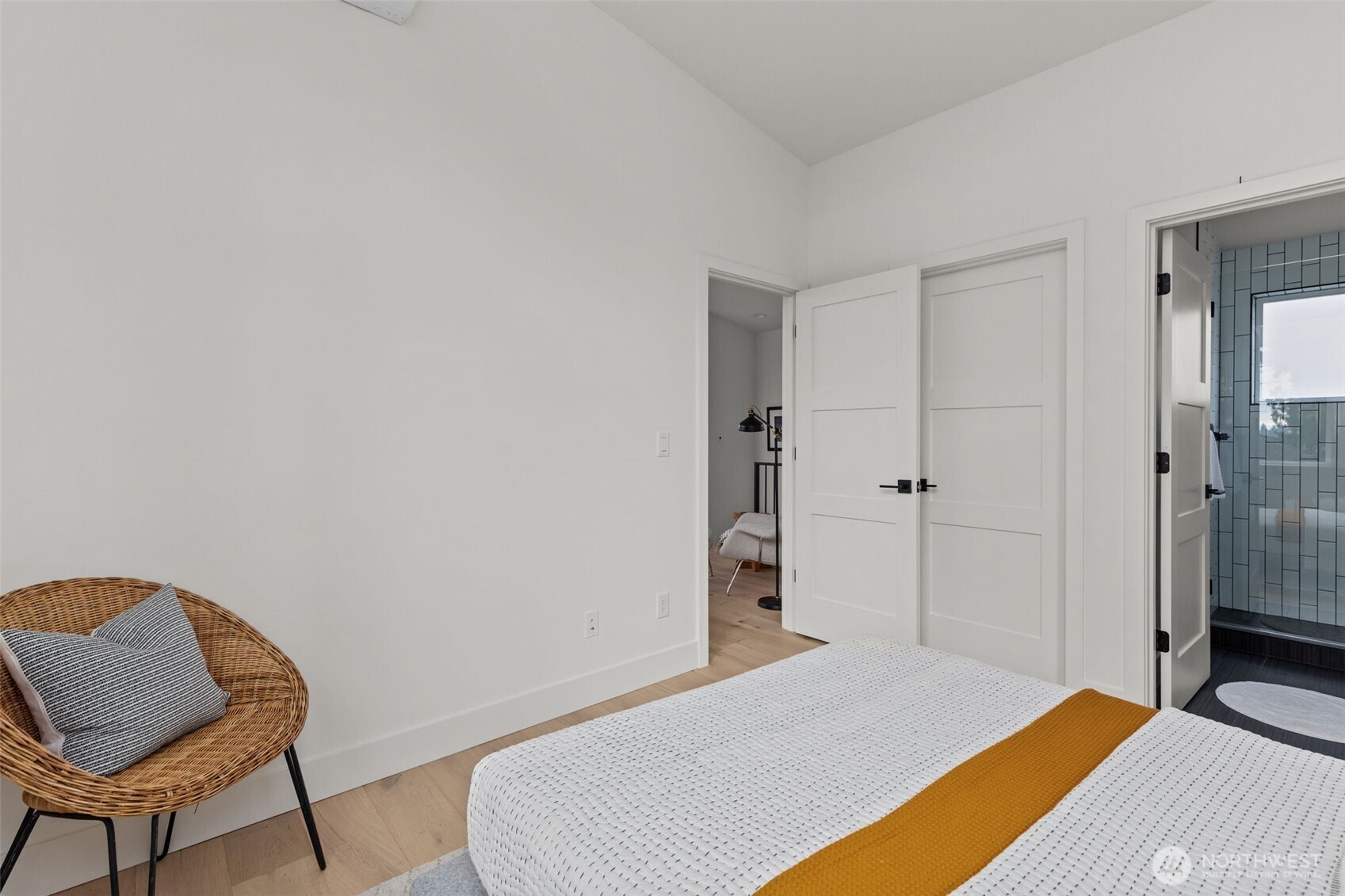 8407 42nd Avenue SW, Seattle, WA 98136