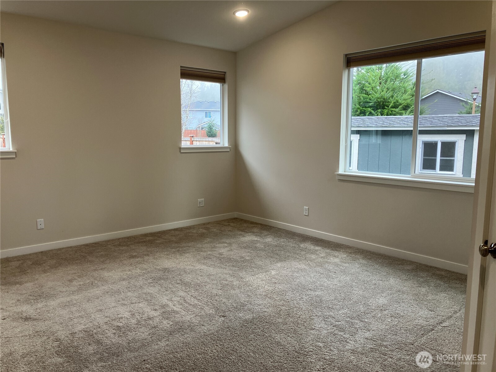 1784 Ashby Avenue NW, Poulsbo, WA 98370