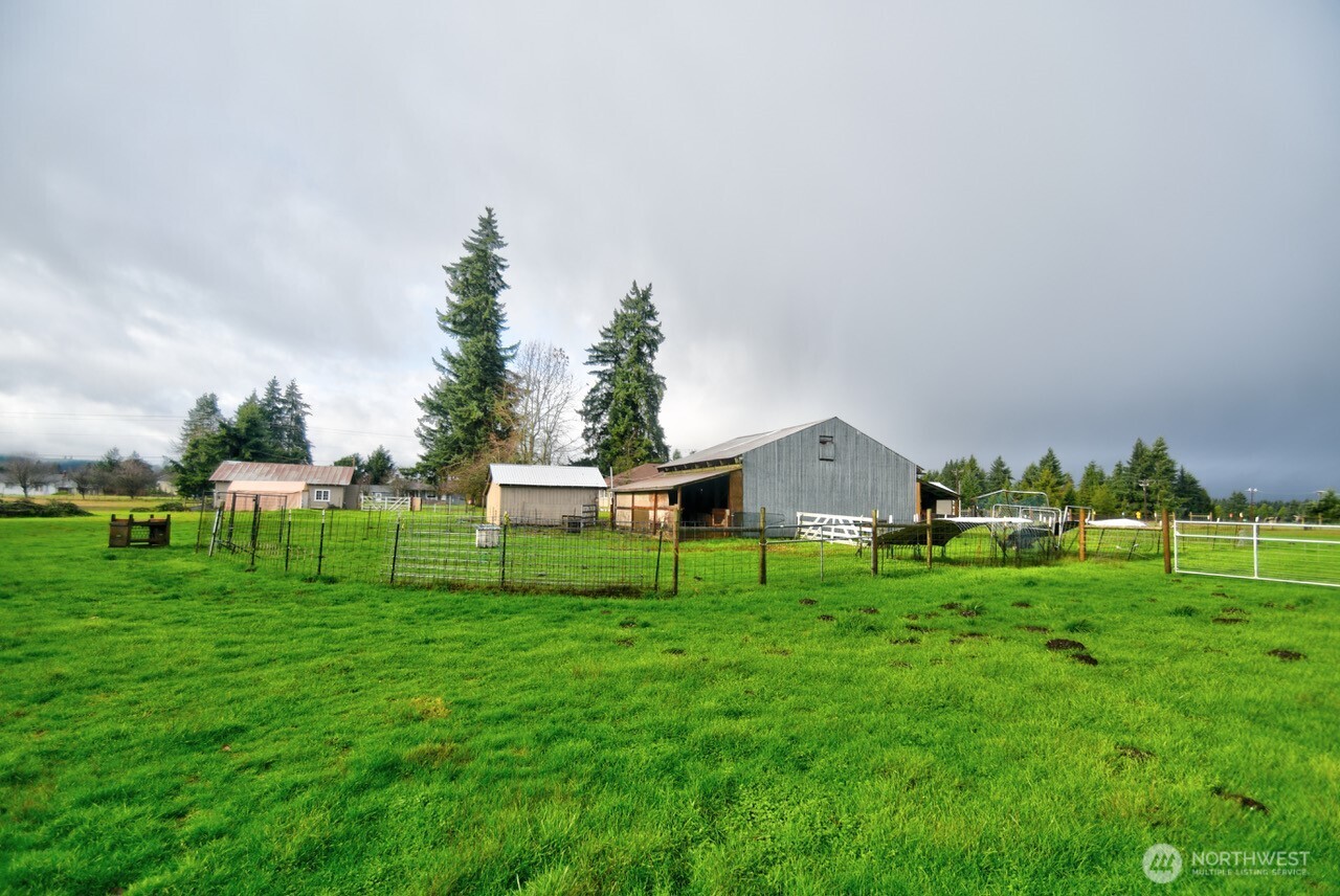 19944 Carper Road SW, Rochester, WA 98579