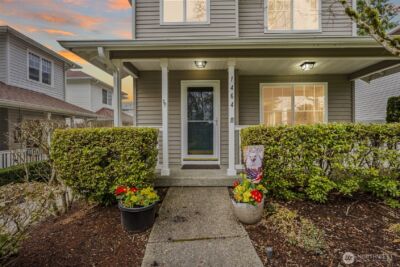 1464 Willson Avenue , Dupont, WA 98327 - Photo 2