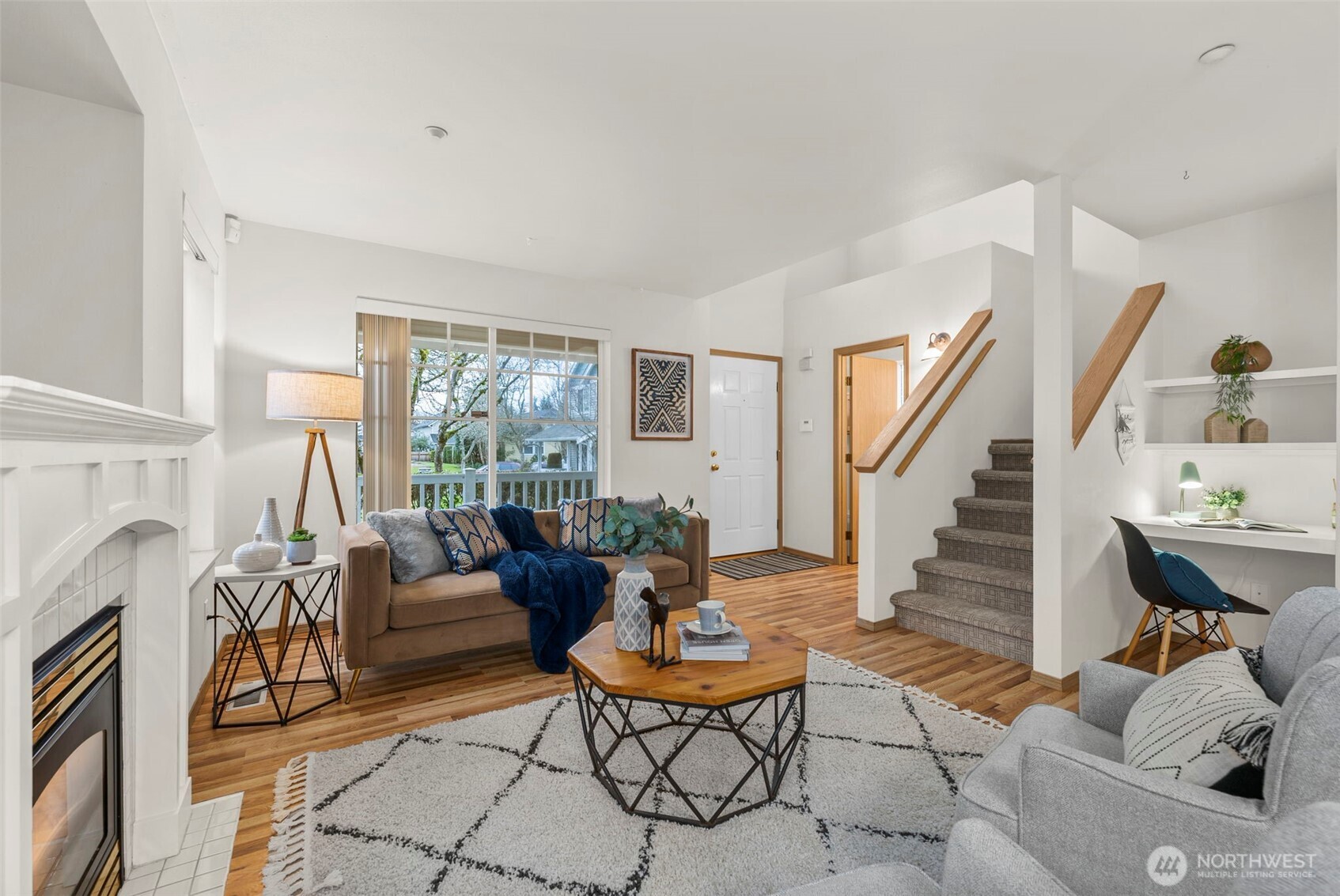 1464 Willson Avenue , Dupont, WA 98327