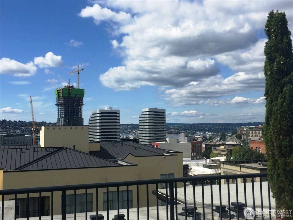 1323 Boren Avenue #303, Seattle, WA 98101