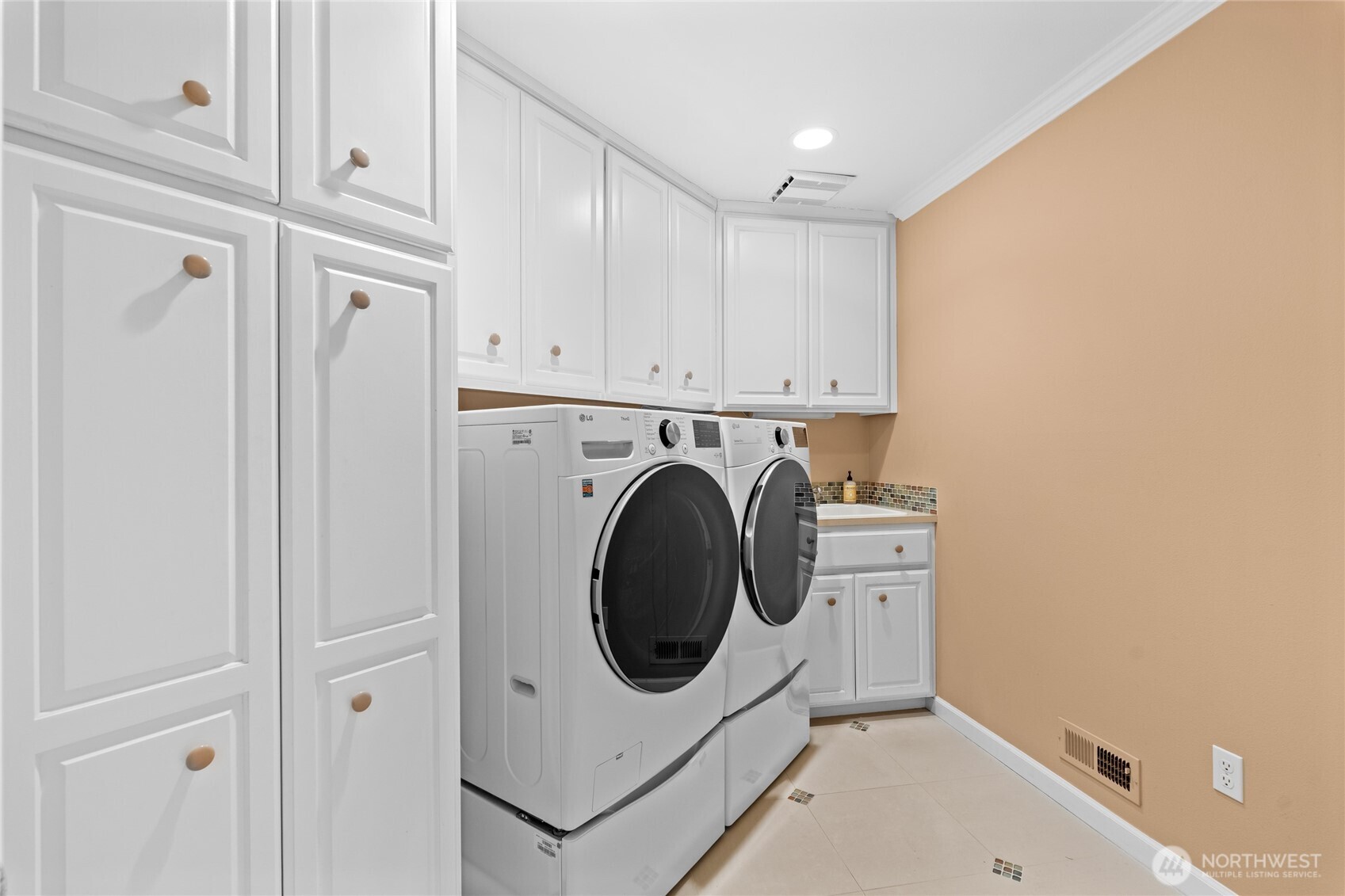 7029 26th Street NW, Gig Harbor, WA 98335