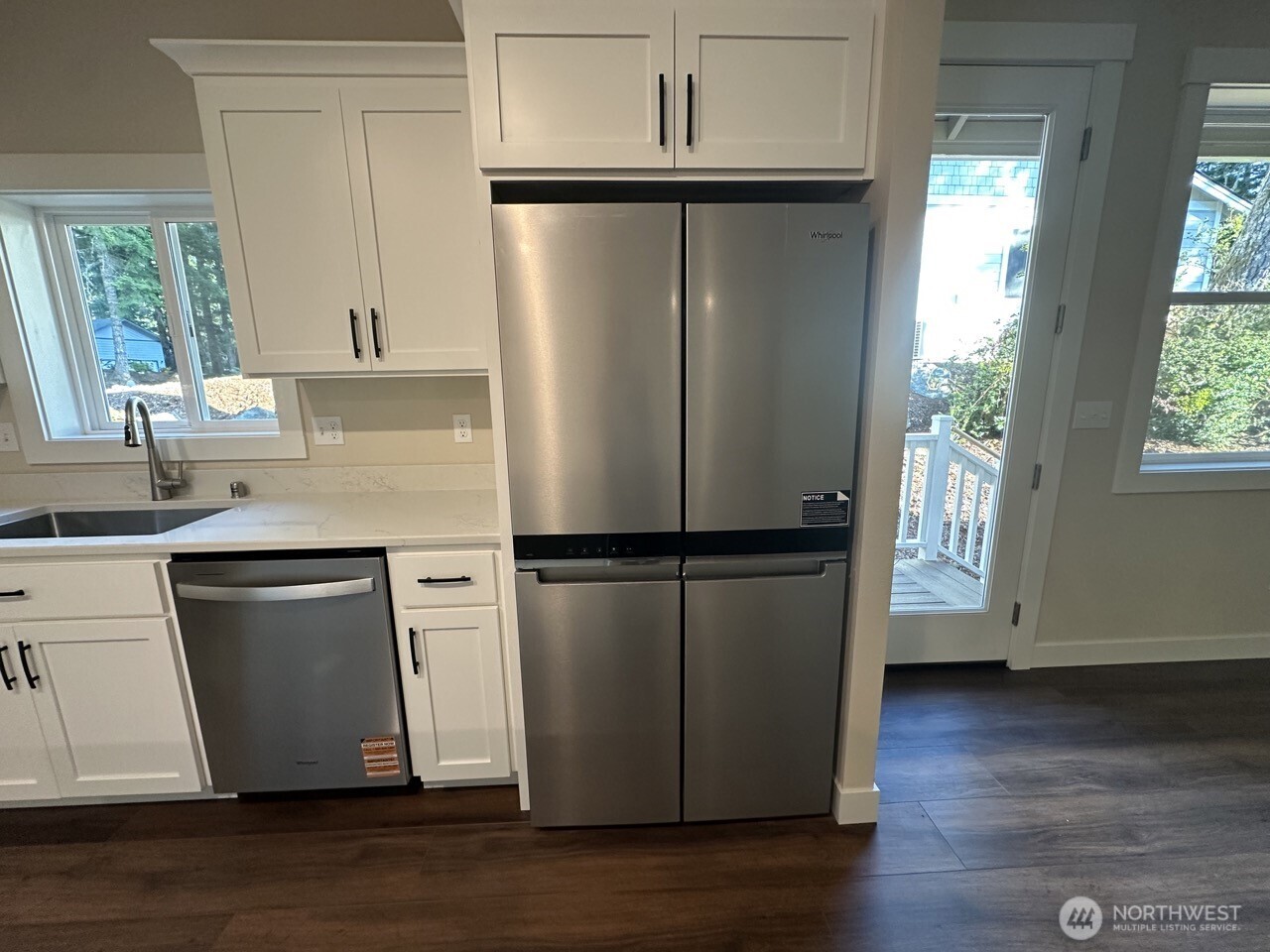 21 E Eastwood Lane , Union, WA 98592-1804