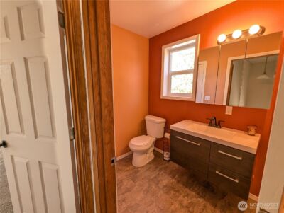 1306 Mt. Brynion Street , Kelso, WA 98626 - Photo 18