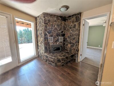 1306 Mt. Brynion Street , Kelso, WA 98626 - Photo 23