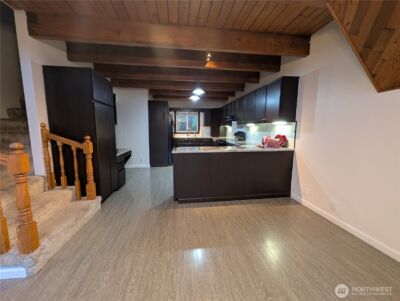 1306 Mt. Brynion Street , Kelso, WA 98626 - Photo 9