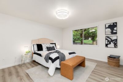 6922 128th Pl SE , Bellevue, WA 98006 - Photo 12