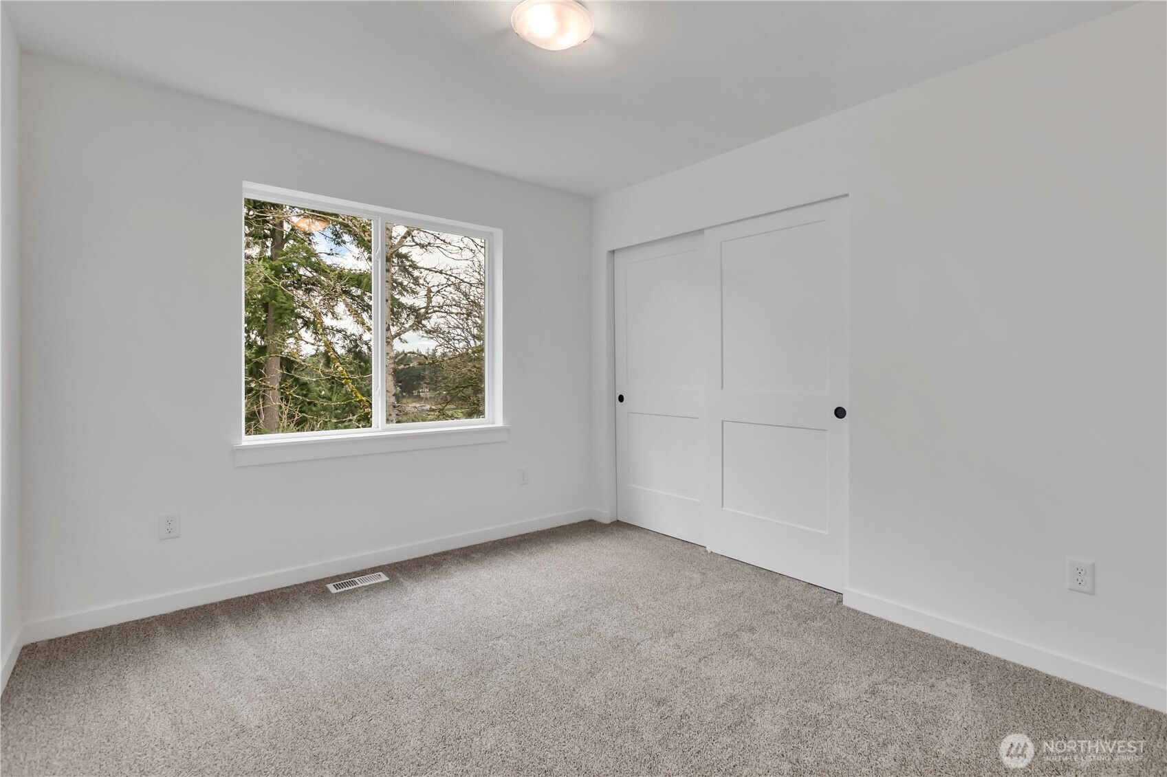 16210 76th Avenue Ct E, Puyallup, WA 98375