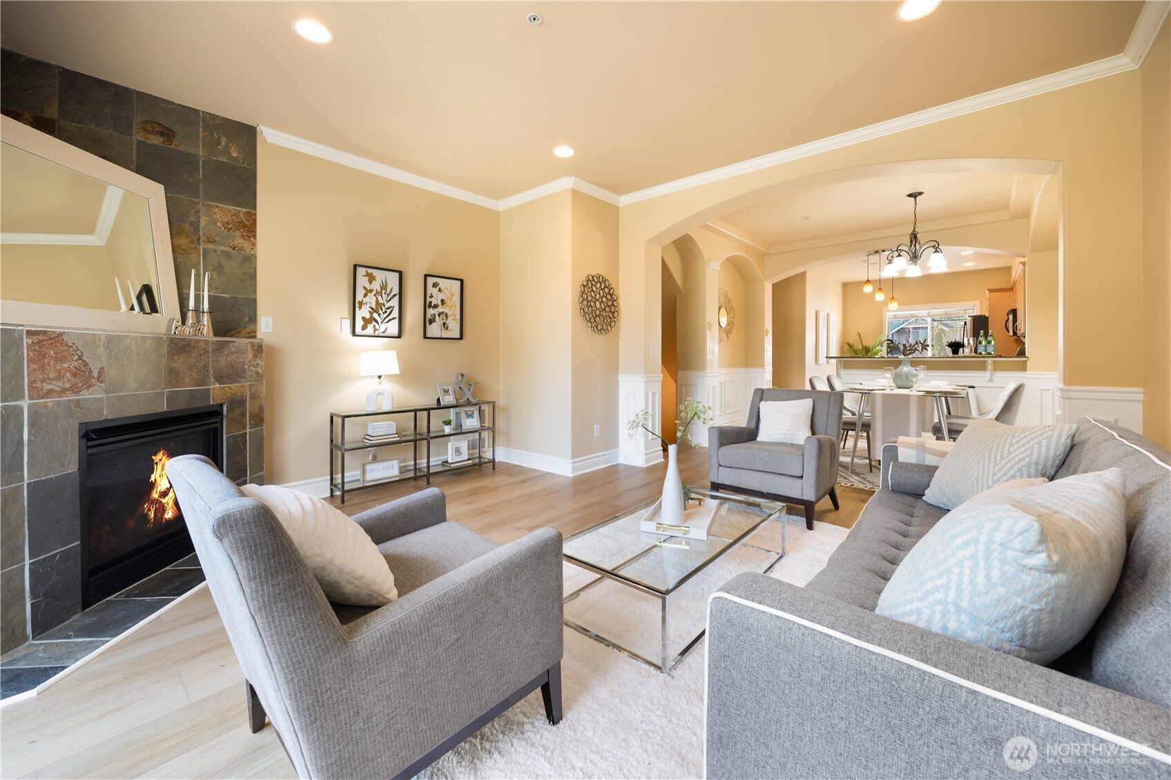 17811 80th Avenue NE #E2, Kenmore, WA 98028