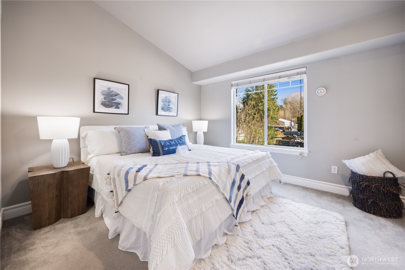 17811 80th Avenue NE #E2, Kenmore, WA 98028