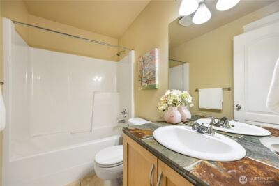 17811 80th Avenue NE #E2, Kenmore, WA 98028 - Photo 20