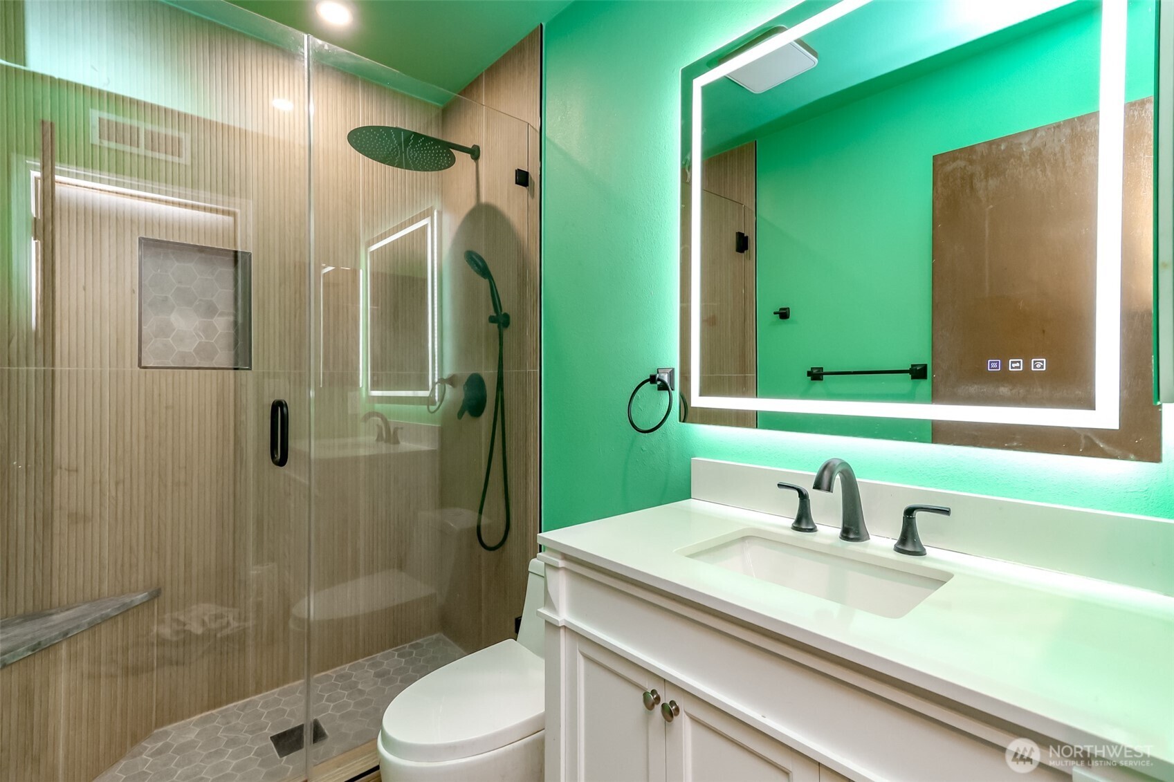 25916 14th Place S, Des Moines, WA 98198