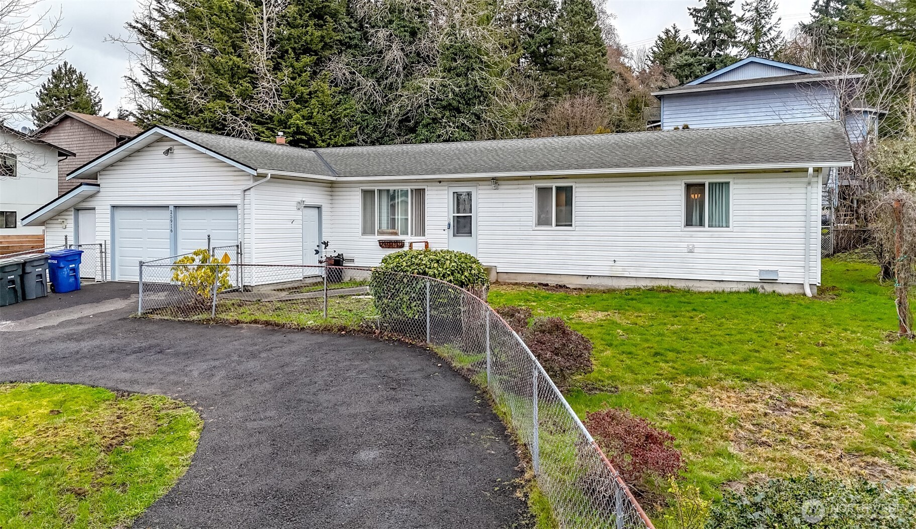 25916 14th Place S, Des Moines, WA 98198