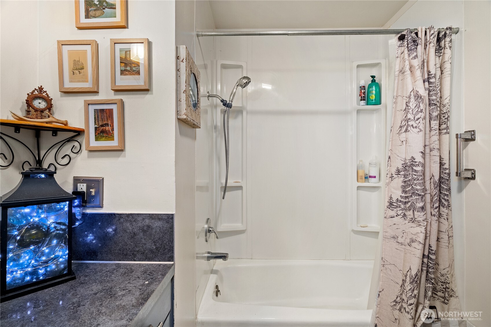 631 5th Avenue , Forks, WA 98331